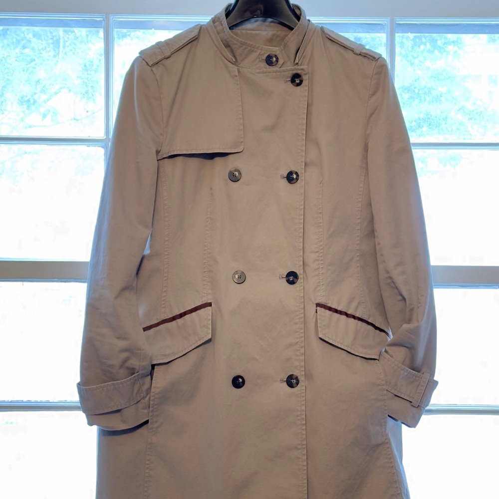 Stylish Double-Breasted Trench Coat